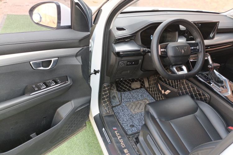 Used Wuling Asta 2021 1.5T CVT Starlight Edition
