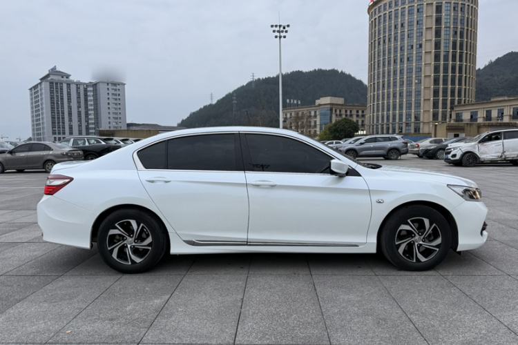 Used Honda Accord 2016 2.0L Elite Edition
