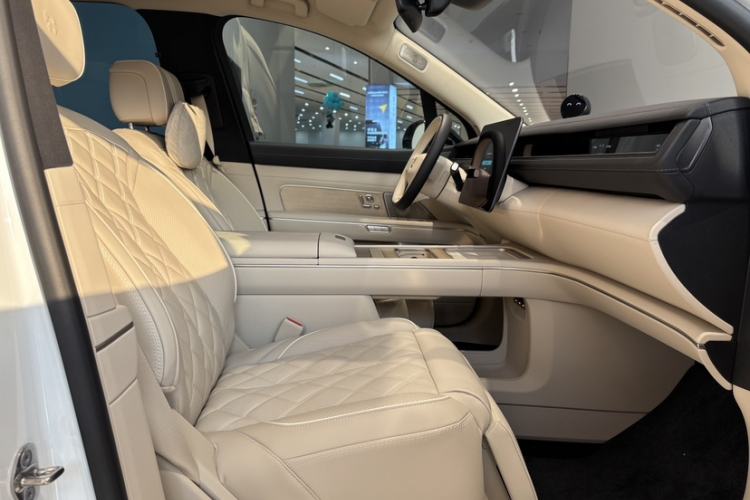 Used Nio ES8 2026 Model 6-seat Executive Signature Edition