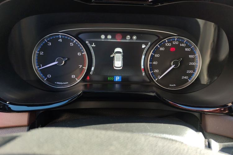 Used GAC Trumpchi GS8 2017 320T Two-Wheel Drive Luxury Smart Connectivity Version (7 Seats)