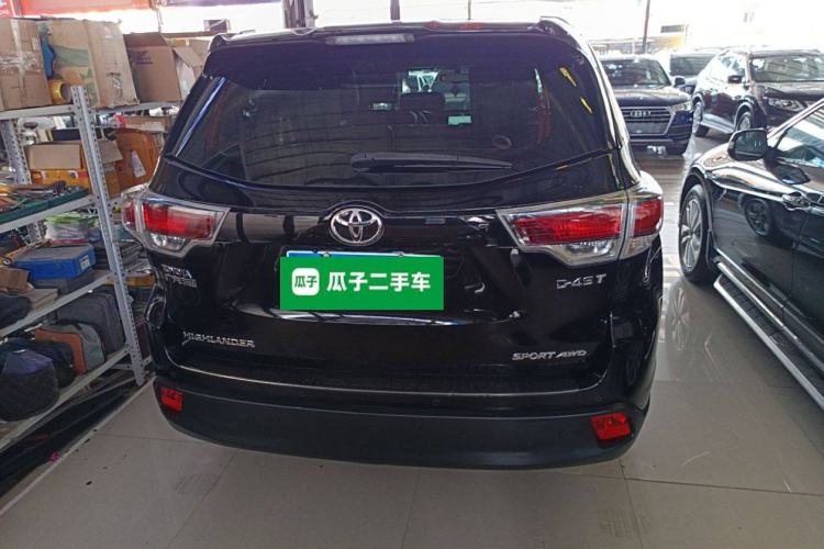 Used Toyota Highlander 2017 2.0T Four-Wheel Drive Luxury Edition 7 Seats
