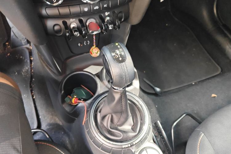 Used  MINI 2014 1.5T COOPER Fun
