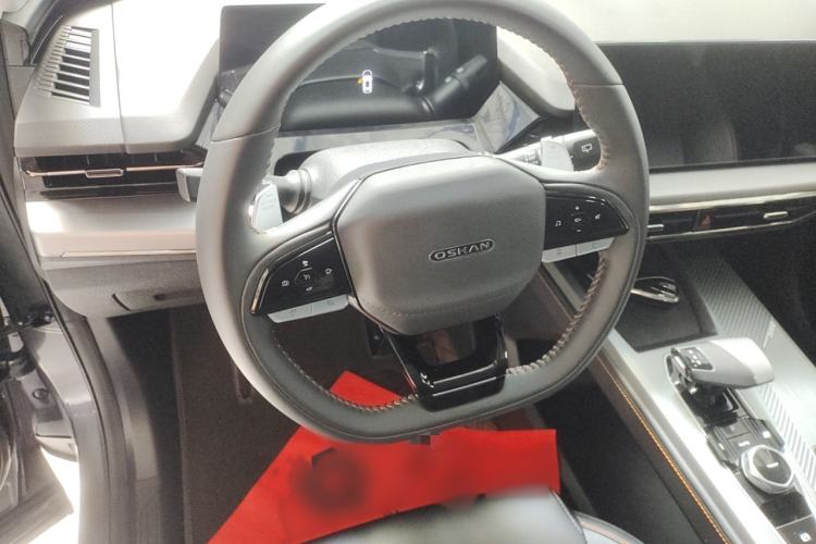 Used Oshan Z6 2023 Blue Whale 1.5T DCT Luxury Model
