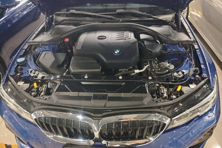 Used BMW 3 Series 2021 Second Facelift 325Li M Sport Package
