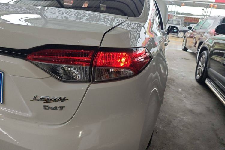 Used Toyota Levin 2022 185T CVT Luxury Edition
