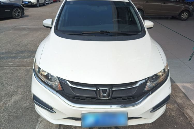 Used Honda Jade 2017 1.8L automatic Comfort version 5 seats
