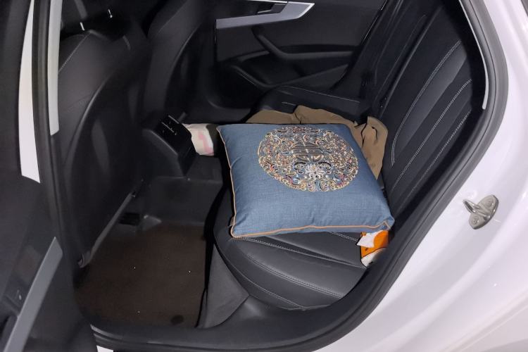 Used Audi A4L 2022 40 TFSI Fashion Dynamic Model