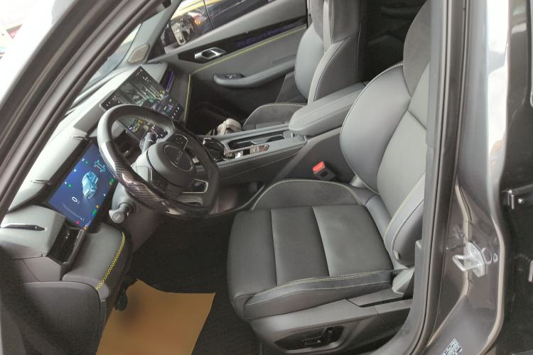 Used Lynk & Co 03 2025 1.5TD DCT Champion Edition Pro
