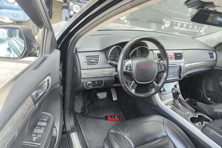 Used Haval H8 2015 2.0T Two-Wheel Drive Luxury Edition