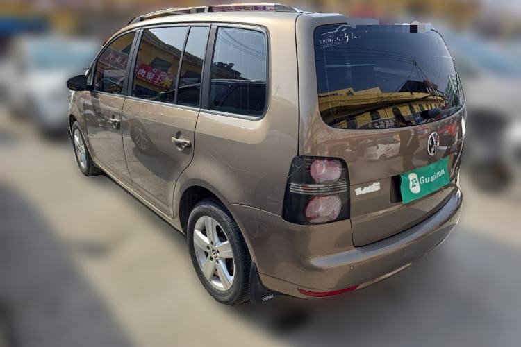 Used Volkswagen Touran 2015 1.4T Manual Fashion Edition 5-Seater
