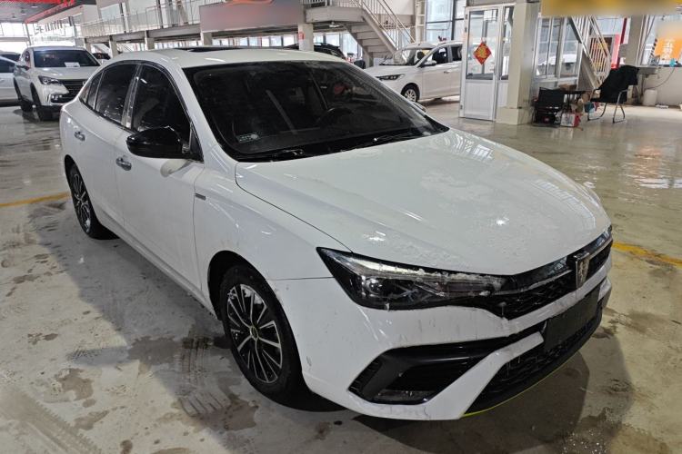 Used Roewe i5 2021 1.5L CVT Platinum Edition

