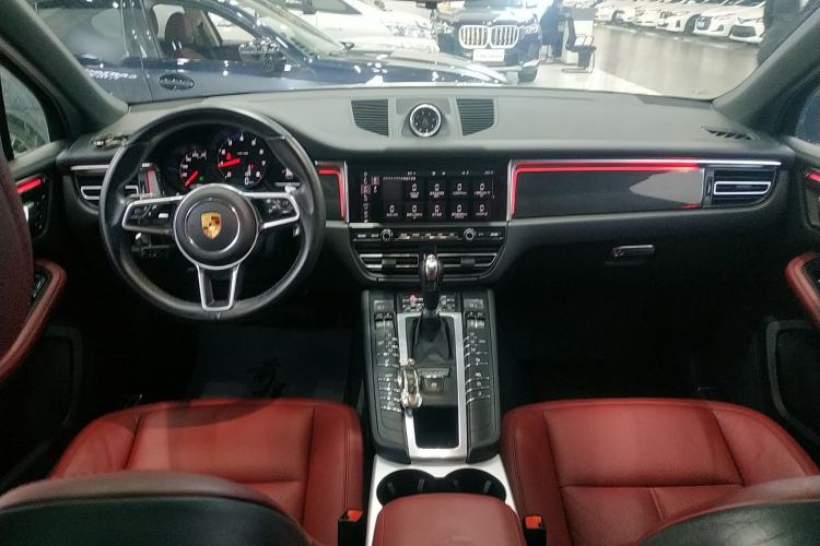 Used Porsche Macan 2021 Macan 2.0T