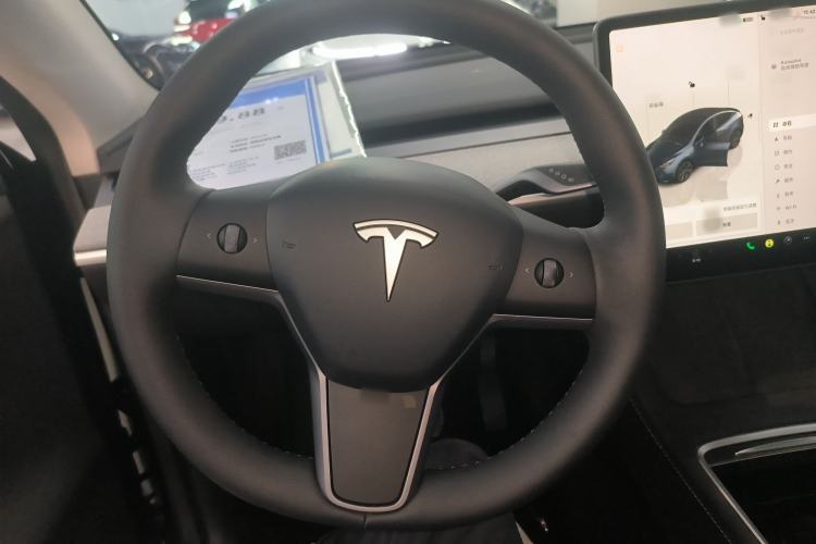 Used Tesla Model Y 2024 Rear-Wheel-Drive Version