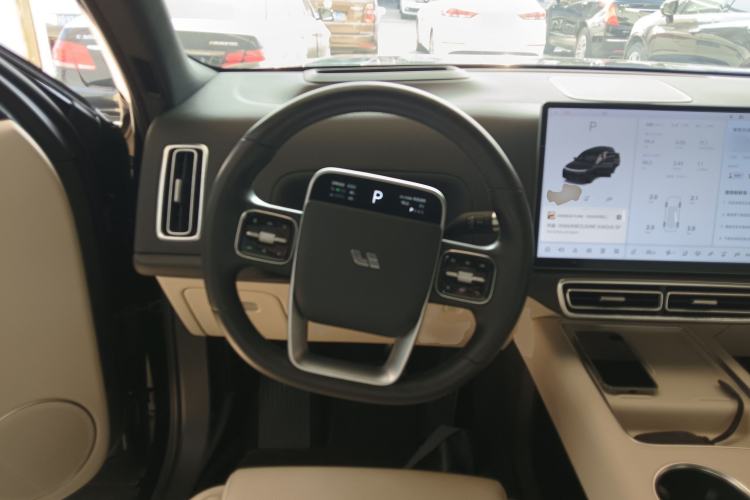 Used Li Auto L8 2023 Pro Model
