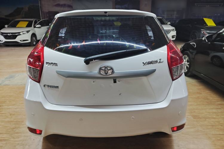 Used Toyota YARiS L 2015 1.5E Automatic Charm Edition