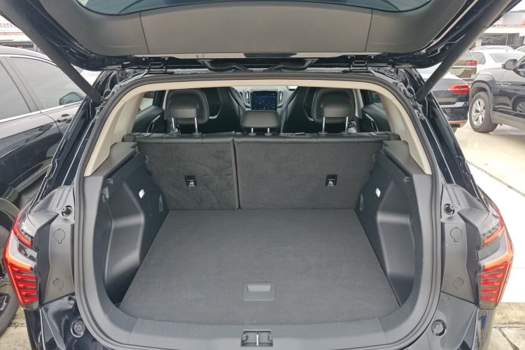 Used Hongqi HS3 2023 1.5T Two-Wheel Drive Shanwei Edition
