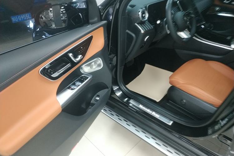 Used Mercedes-Benz GLC 2024 GLC 300 L 4MATIC Dynamic Edition 5-seater