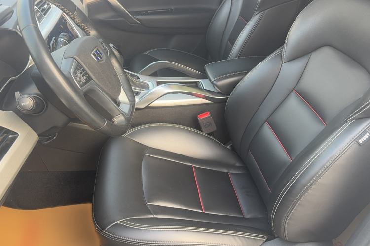 Used Geely Auto Emgrand X7 Sport 2018 1.8TD Automatic Two-Wheel Drive Smart 4G Connected Version