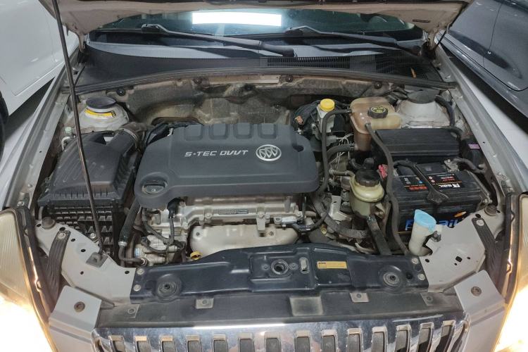 Used Buick Excelle 2015 1.5L Automatic Classic Model
