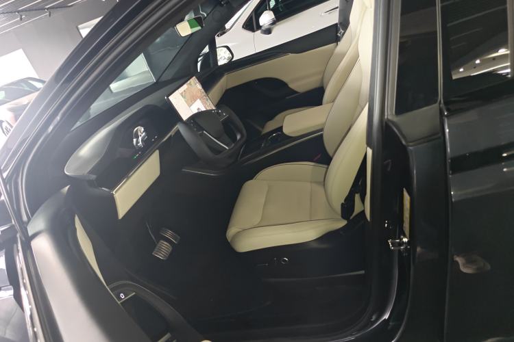 Used Tesla Model X 2023 Three-Motor All-Wheel-Drive Plaid Version
