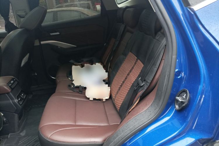 Used Wey VV6 2018 2.0T Two-Wheel Drive Flagship Version China V Standard
