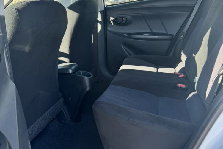 Used Toyota YARiS L 2016 Revised 1.5E CVT Charming Edition
