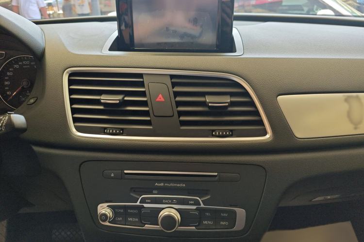 Used Audi Q3 2016 30 TFSI Fashion Model
