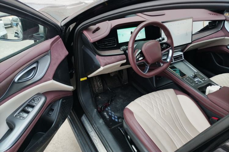 Used BYD Seal 2023 DM-i 1.5T 121km Flagship Model
