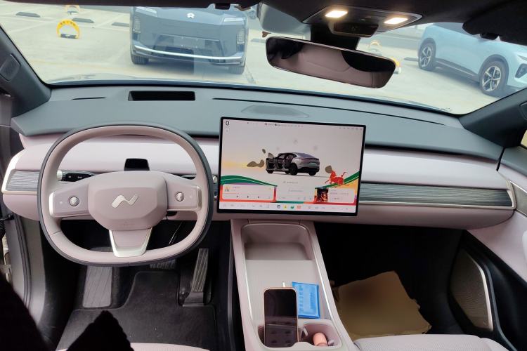 Used ONVO L60 2024 60 kWh Rear-Drive Version