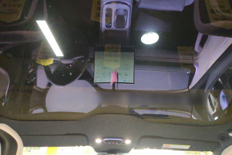 Used  SU7 2024 Rear-Drive Standard Founder Edition
