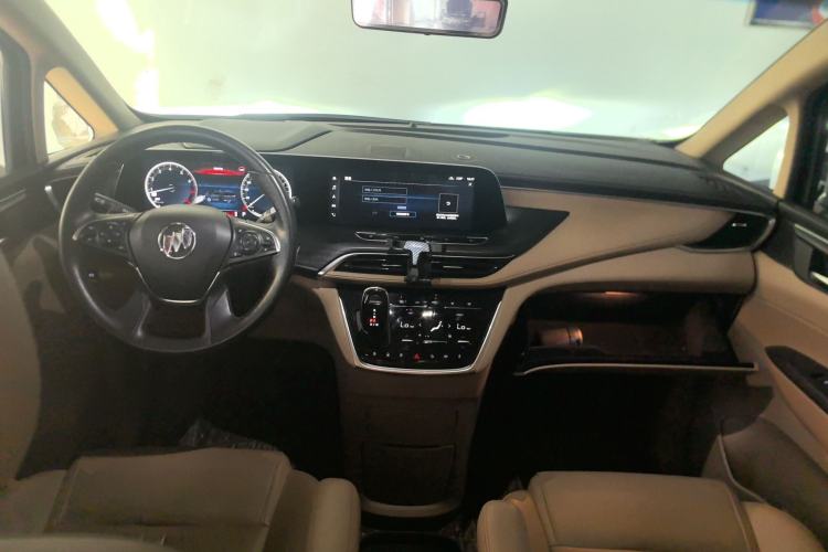 Used Buick GL8 2021 ES Landtrek 653T Luxury Model
