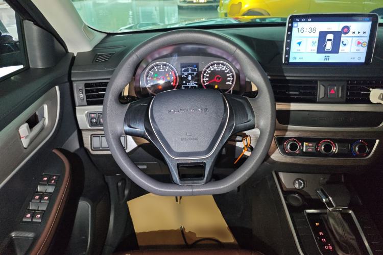 Used FORTHING T5 2022 Shengshi Edition 1.5T Automatic Dream Version Five Seats
