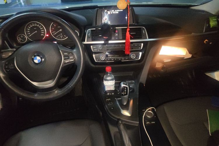 Used BMW 3 Series 2017 320Li Fashion Model
