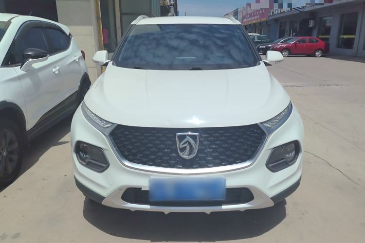 Used Baojun 510 2017 1.5L Manual Comfort Model
