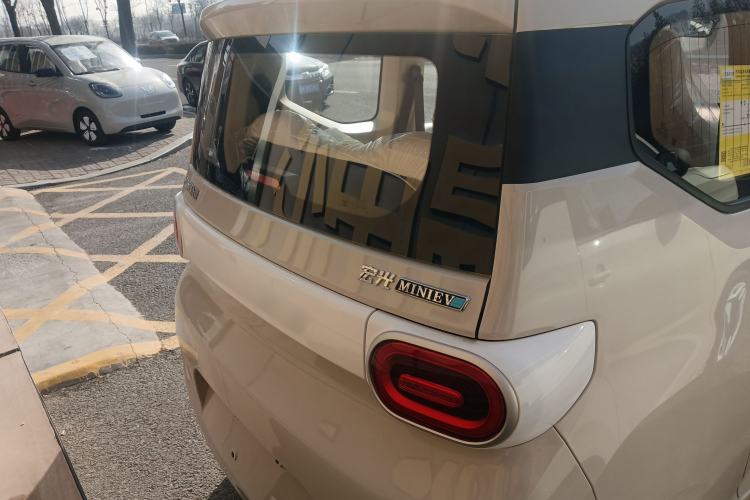 TDK.VehicleDetails.img