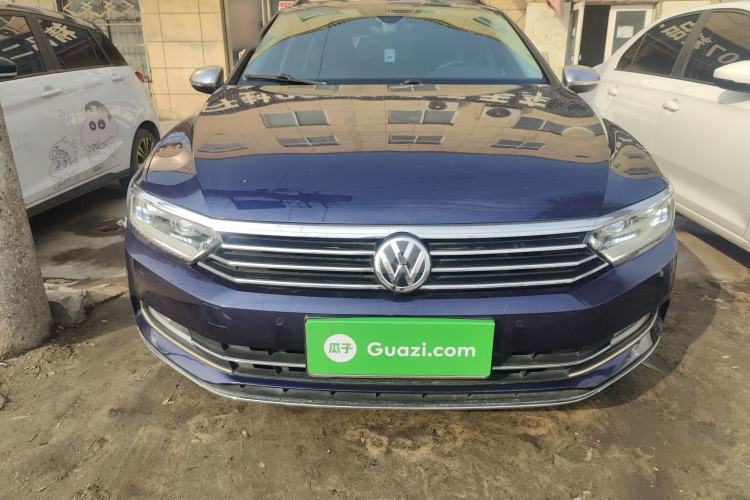 Used Volkswagen Variant 2018 380TSI Two-Wheel Drive Comfort Edition
