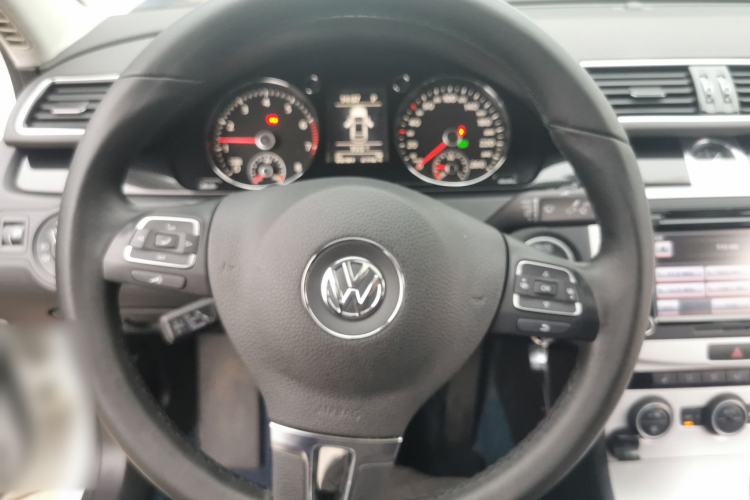 Used Volkswagen Magotan 2015 1.8TSI Luxury Model