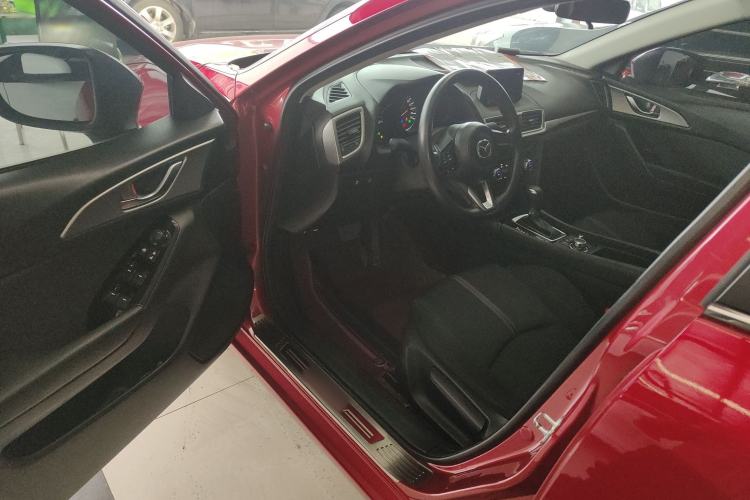 Used Mazda Mazda 3 Axela 2017 Sedan 1.5L Automatic Luxury Model Emission Standard China V