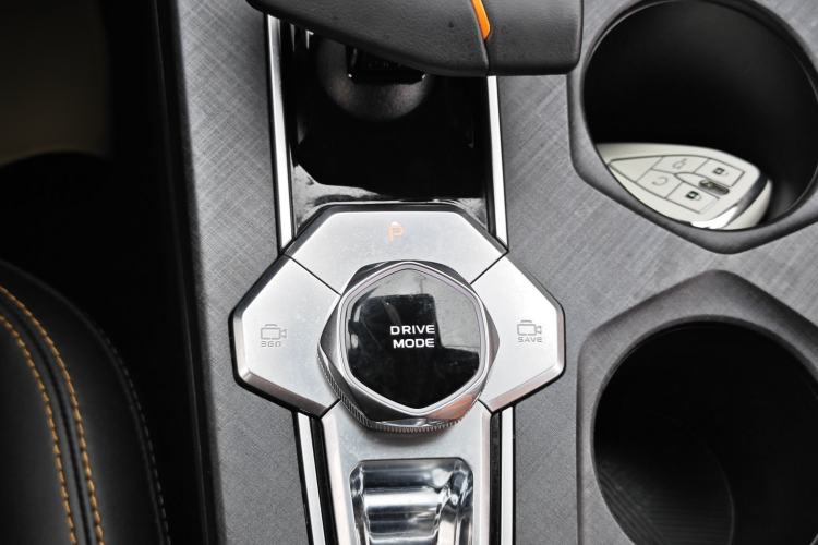 Used Changan UNI-V 2022 1.5T Prestige Version
