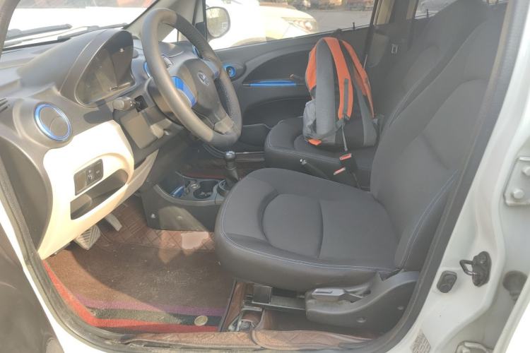 Used JMEV E200L 2018 E200L Standard Model (250 km)
