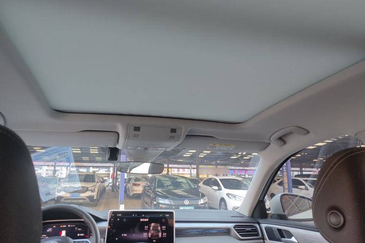 Used Volkswagen Tayron 2023 330TSI Two-Wheel-Drive R-Line High-Energy Version
