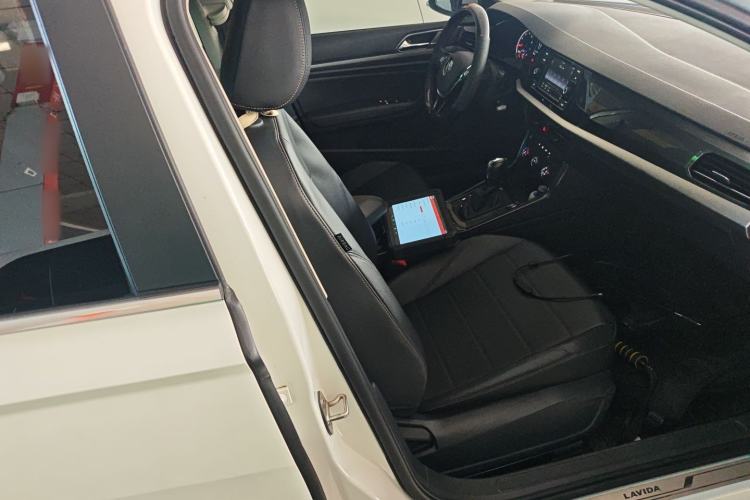 Used Volkswagen Lavida 2019 1.5L Automatic Comfort Edition China VI Standard