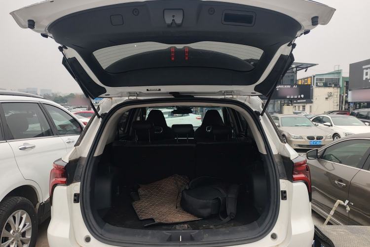 Used Changan CS75 PLUS 2022 1.5T Automatic Luxury Model
