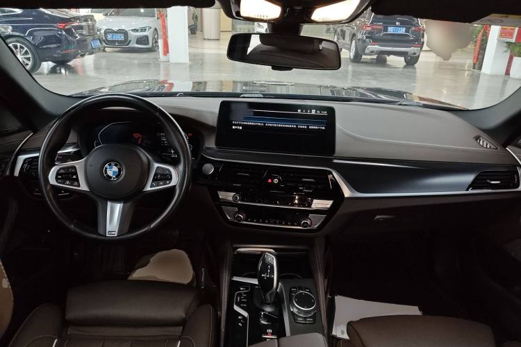 Used BMW 5 Series New Energy 2021 535Le Pioneer Edition M Sport Package
