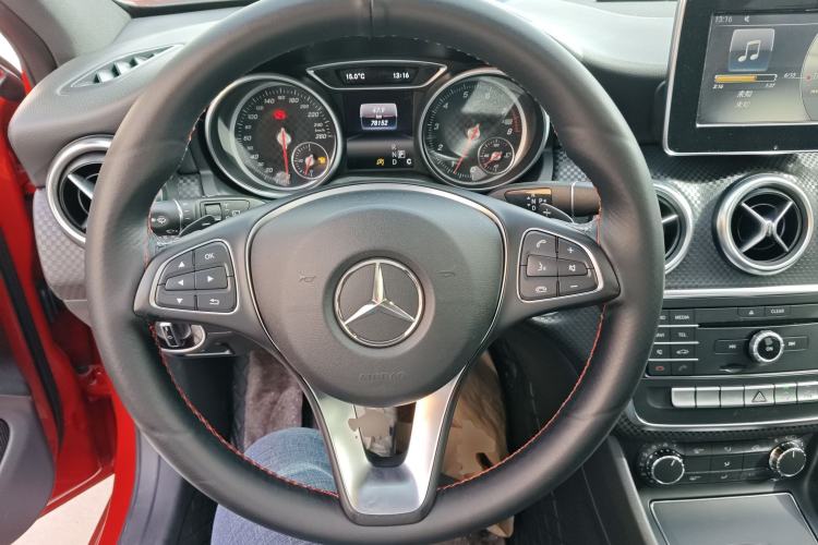 Used Mercedes-Benz A-Class 2016 A 200 Fashion Model
