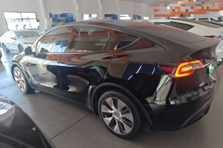 Used Tesla Model Y 2022 Rear-Wheel-Drive Version
