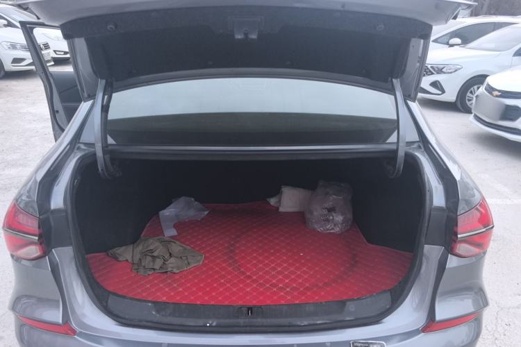 Used Chevrolet Monza 2020 Light Hybrid RS 330T Automatic Comfort Edition