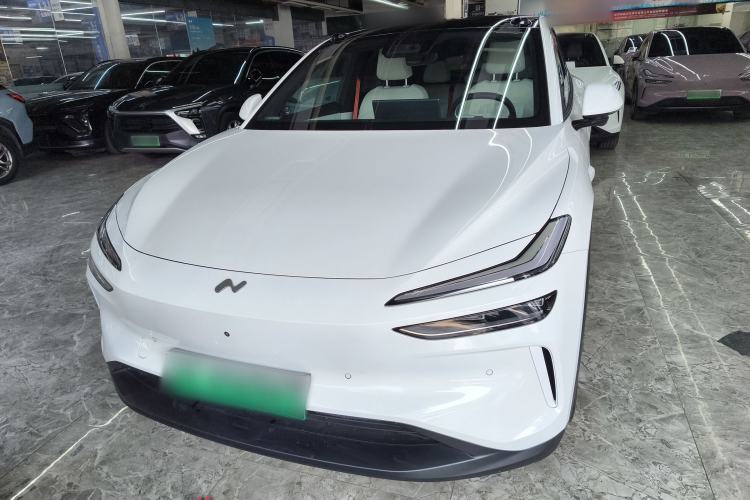 Used ONVO L60 2024 60 kWh All-Wheel Drive
