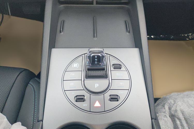 Used BYD Seal 06 New Energy 2025 DM-i Smart Drive 80KM Luxury Model
