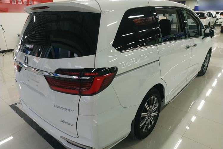 Used Honda Odyssey 2024 2.0L eHEV Sharp & Enjoy Edition
